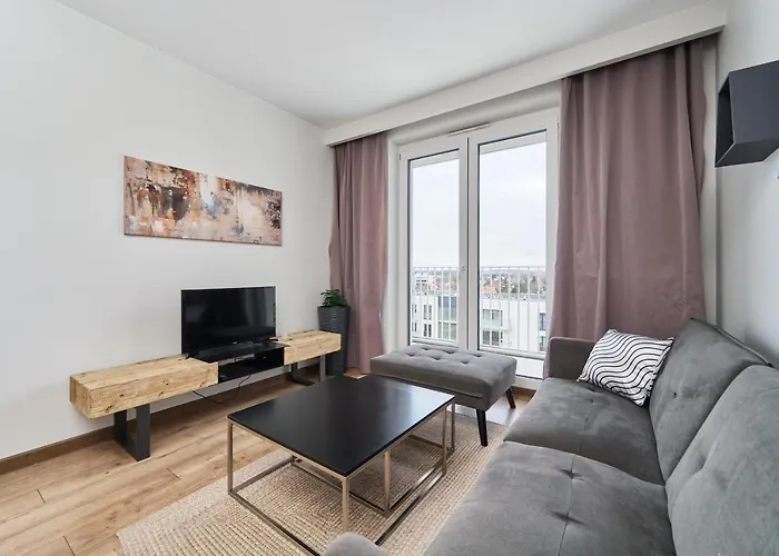 Tawryczewskiego By Renters